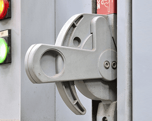 Electrical Safety and Lockout/Tagout (LOTO) (Portuguese) Electrical Safety and Lockout/Tagout (LOTO) (Portuguese)