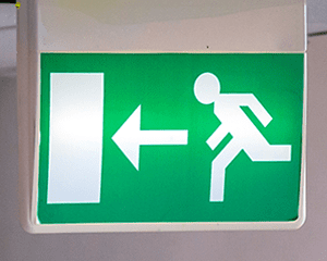 Egress and Emergency Action Plans (Japanese)