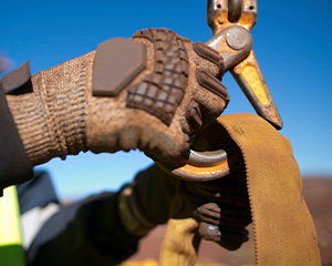 Basic Rigging Principles, Part 1: Hazards and Risks Basic Rigging Principles, Part 1: Hazards and Risks